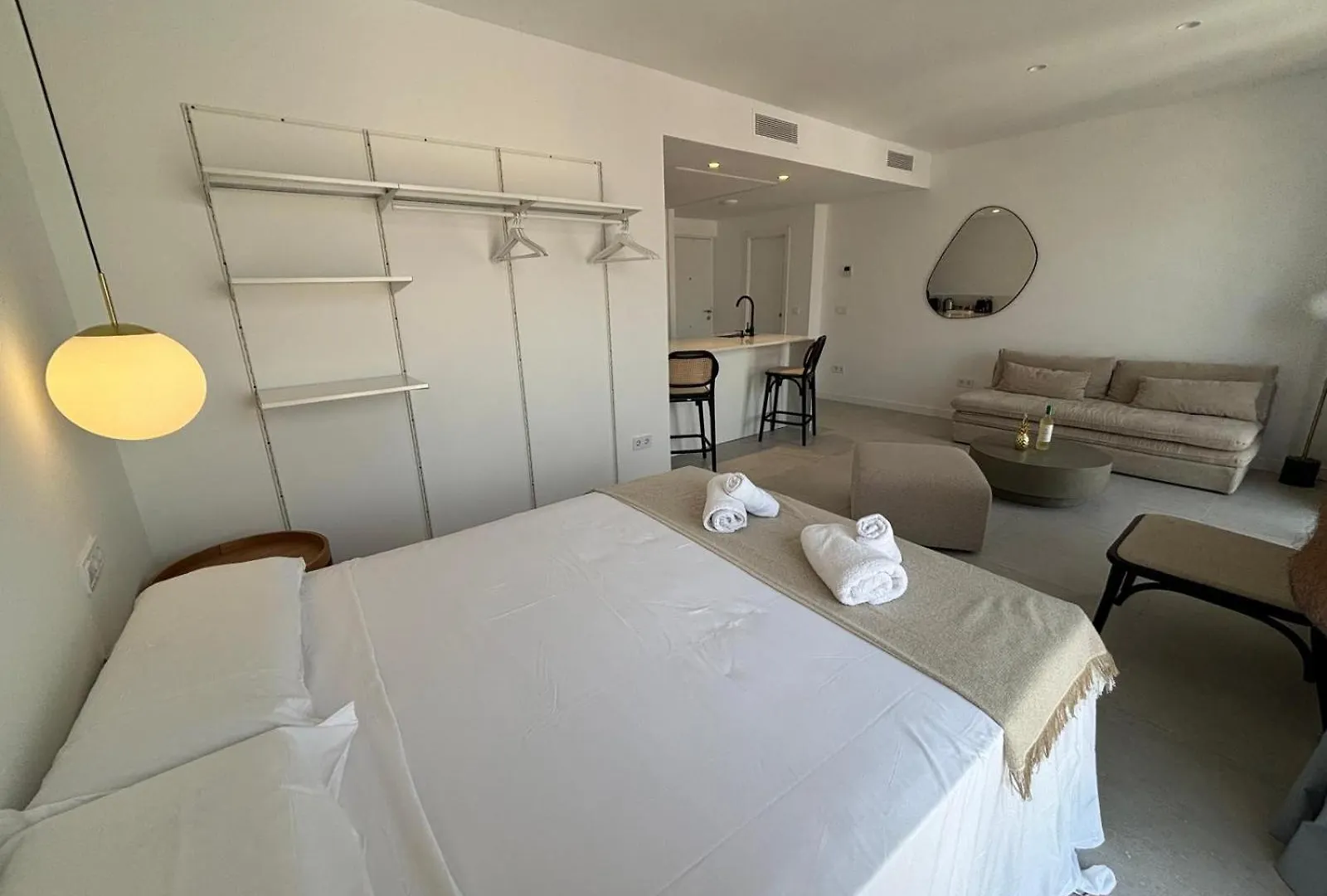 Pineapple Pozos Dulces 4D Apartment Malaga Spain