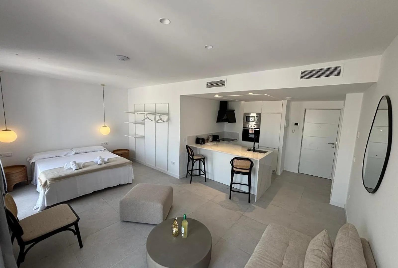 Pineapple Pozos Dulces 4D Apartment Malaga