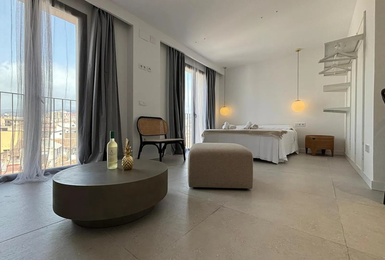 Pineapple Pozos Dulces 4D Apartment Malaga