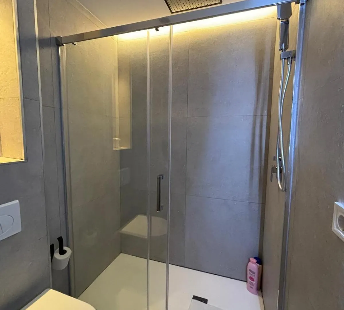 Pineapple Pozos Dulces 4D Apartment Malaga 0*,  Spain